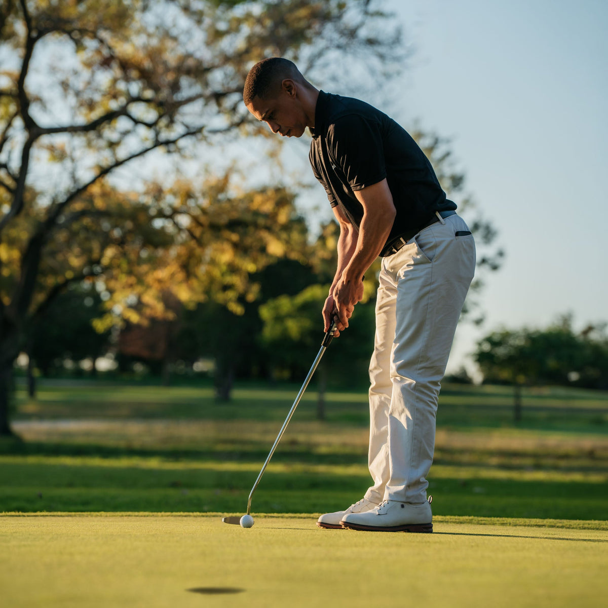 Putting with the Takomo Lumo M1